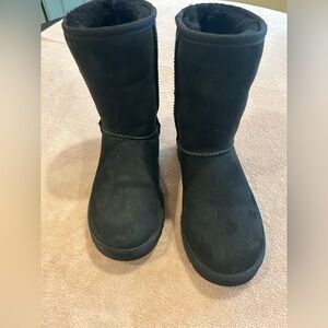 UGG Black Winter Boots - Women's